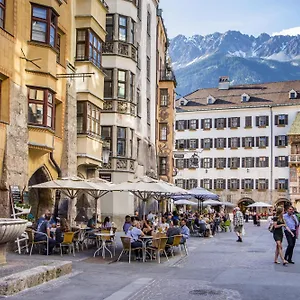 Altstadthotel Weisses Kreuz Innsbruck