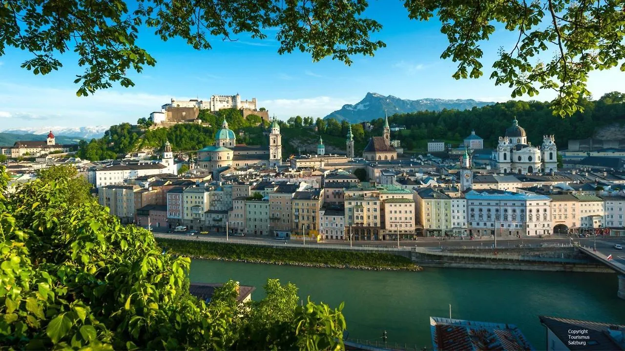 **** Hotel Holiday Inn - Salzburg City By Ihg Austria